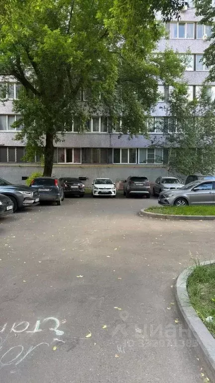 Гараж в Москва ул. Большая Полянка, 30 (11 м) - Фото 1
