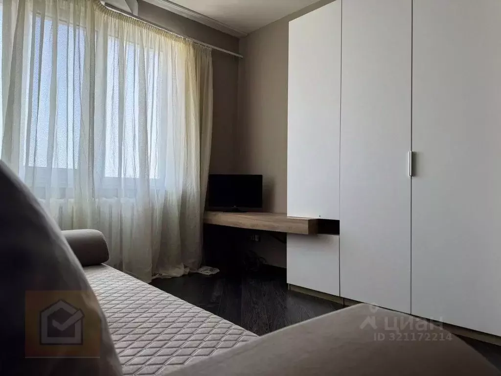 2-к кв. Севастополь ул. Брянская, 6 (40.2 м) - Фото 2