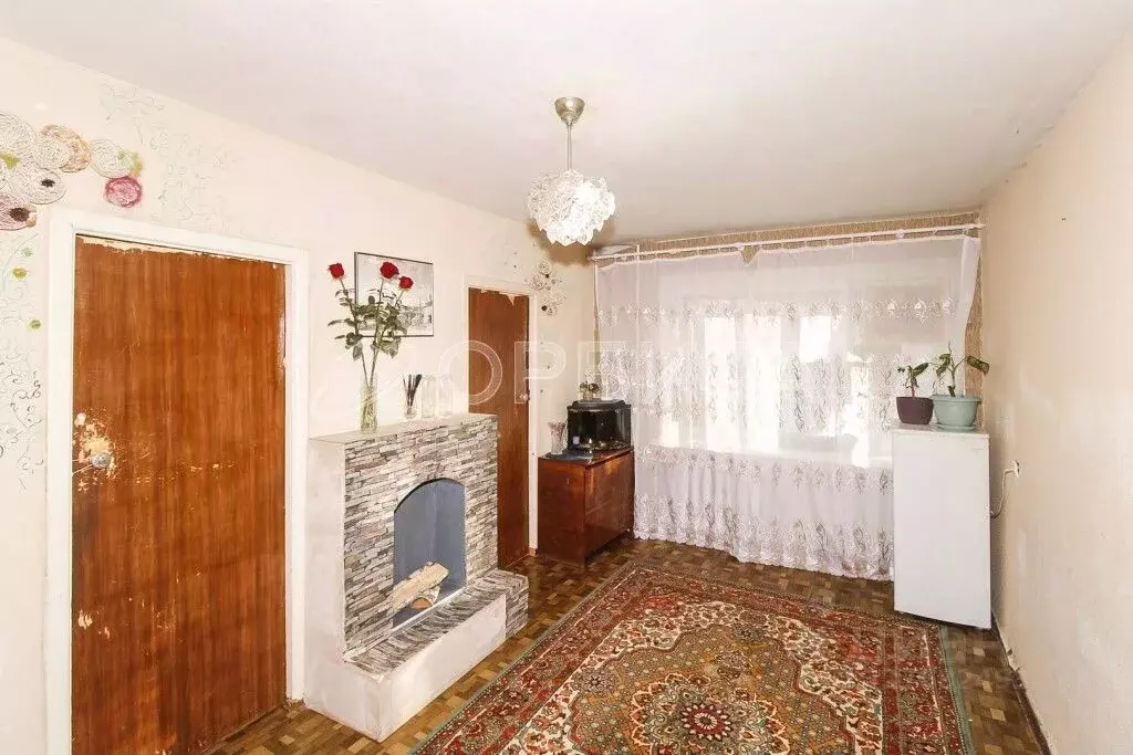 4-к кв. Тюменская область, Тюмень ул. 50 лет ВЛКСМ, 101 (59.3 м) - Фото 2