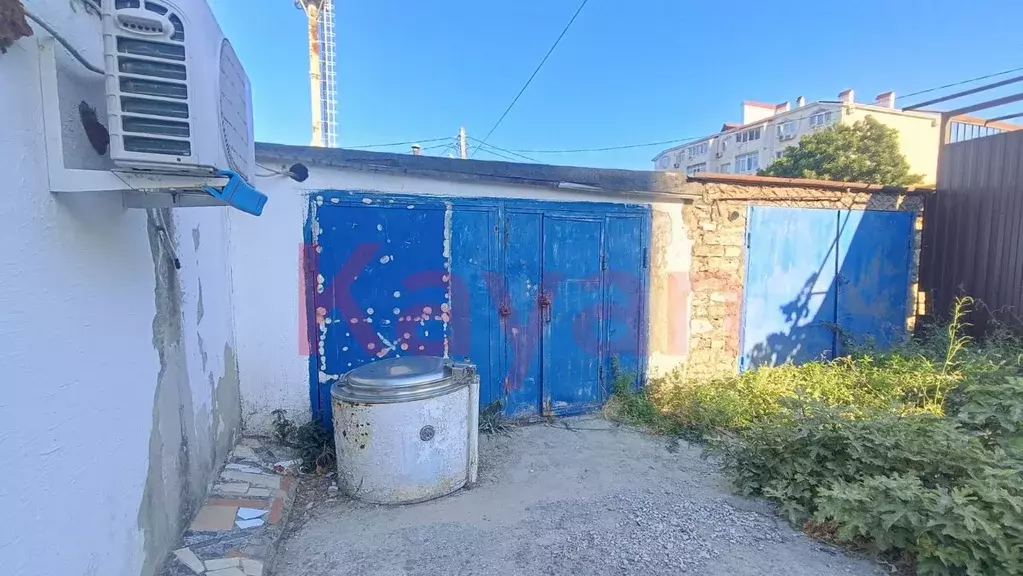 Гараж в Краснодарский край, Геленджик ул. Ленина (20 м) - Фото 1