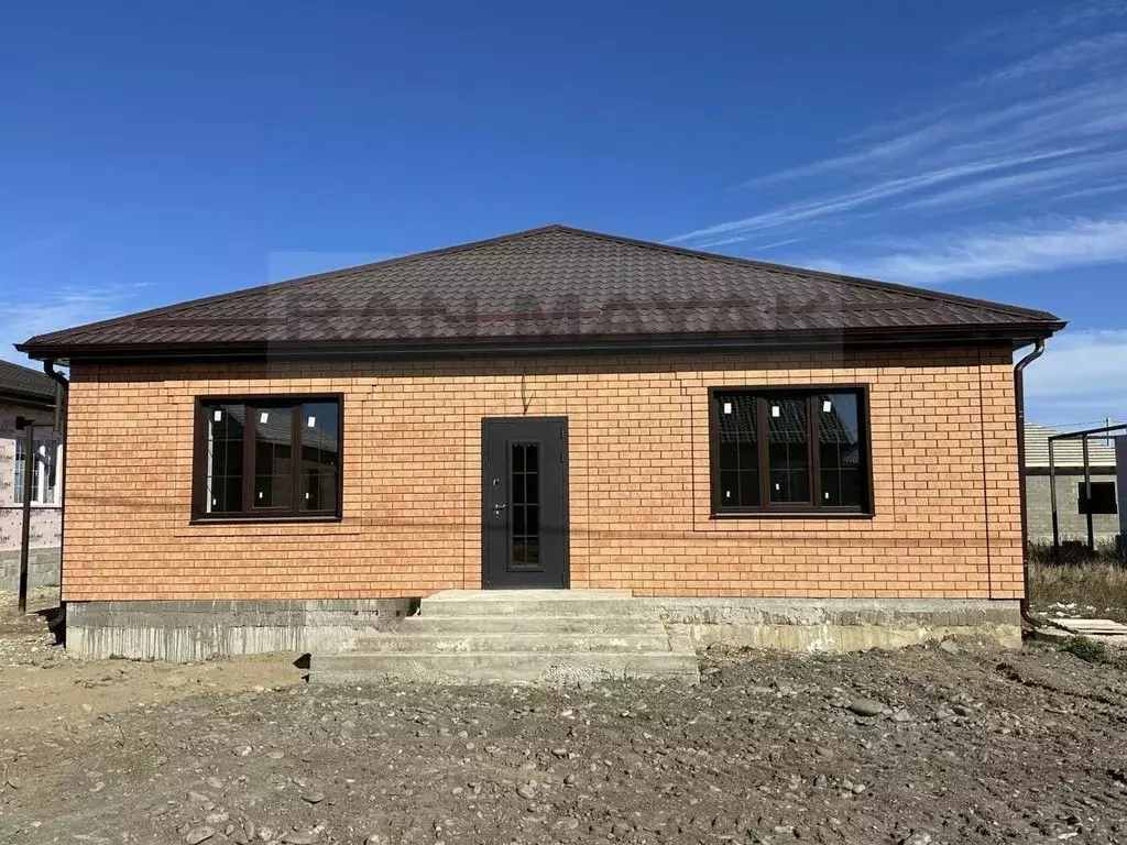 Дом в Адыгея, Майкоп городской округ, пос. Северный ул. Офицерская ... - Фото 1