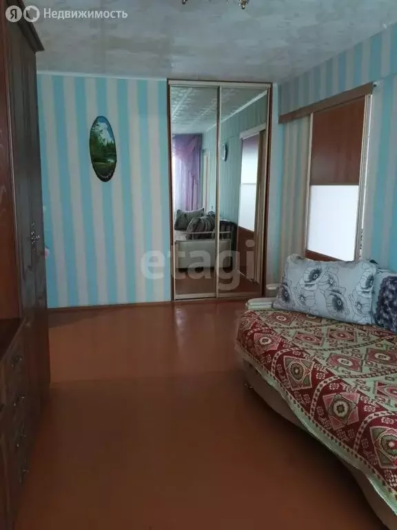 4-комнатная квартира: Ачинск, 1-й Юго-Восточный микрорайон, 12 (58.2 ... - Фото 2