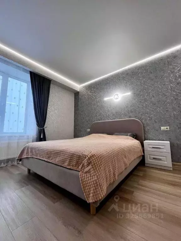 2-к кв. Татарстан, Казань ул. Братьев Касимовых, 35 (60.0 м) - Фото 2