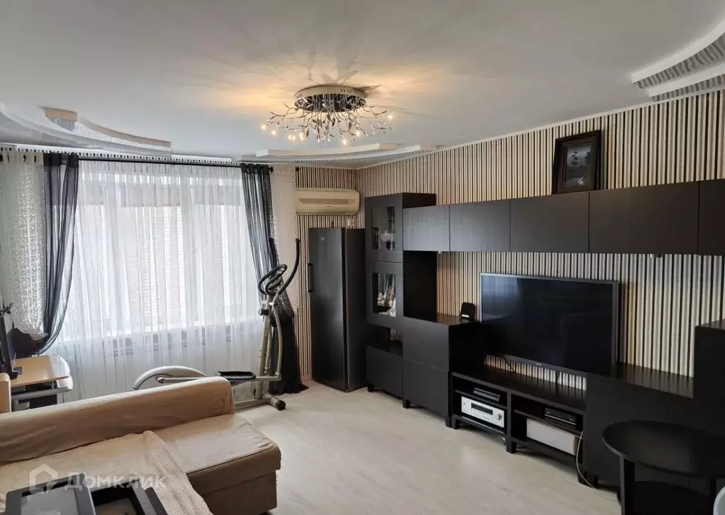 Продаётся 3-к квартира, 61.2 м - Фото 1