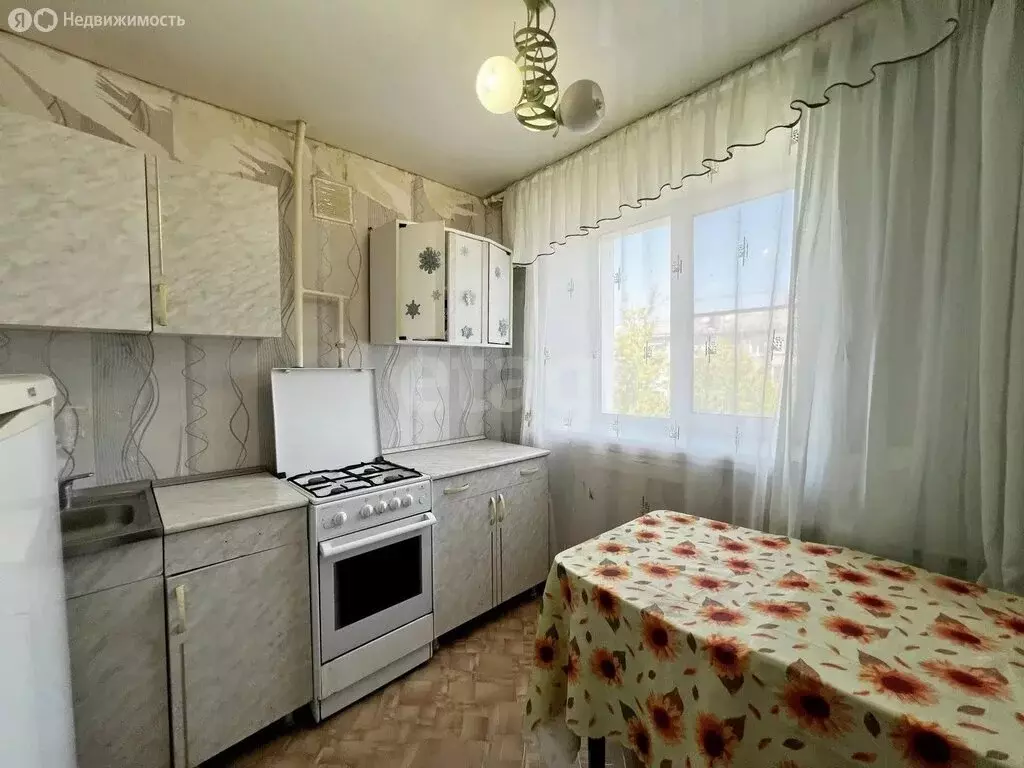 1-комнатная квартира: Осташков, улица Володарского, 43 (31 м) - Фото 1