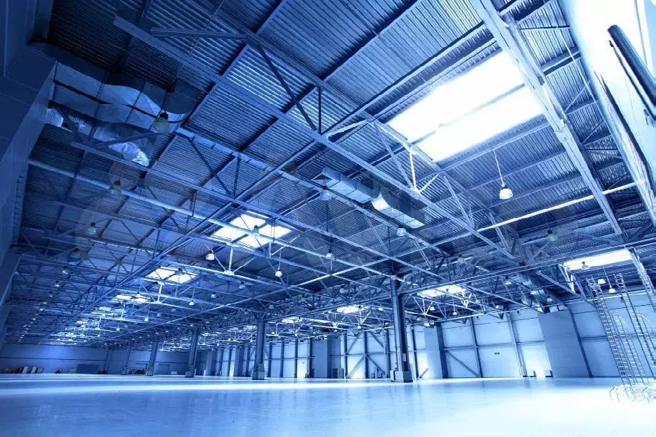 Продажа производственного помещения 9900 м2 - Фото 1