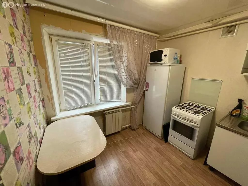 2-комнатная квартира: Новокуйбышевск, Молодогвардейская улица, 3 (36.2 ... - Фото 1