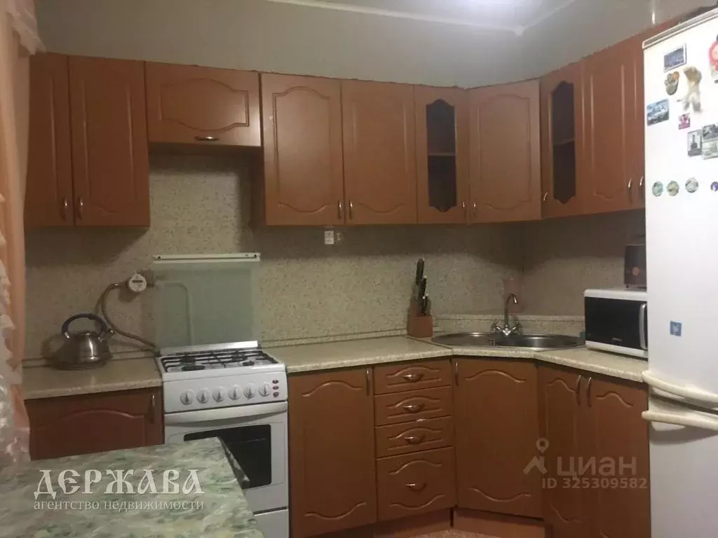 1-к кв. Белгородская область, Старый Оскол Весенний мкр, 17 (40.0 м) - Фото 1