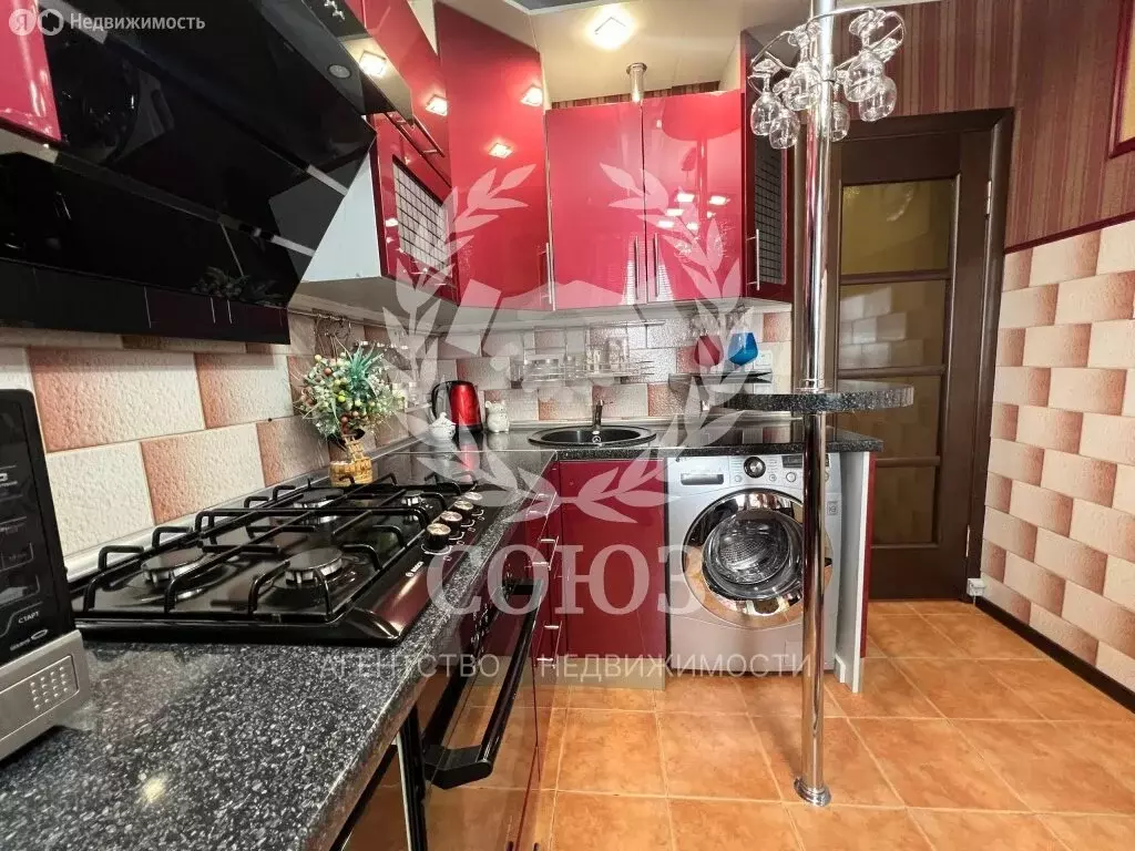 Квартира-студия: Калуга, Малоярославецкая улица, 4 (51.5 м) - Фото 2