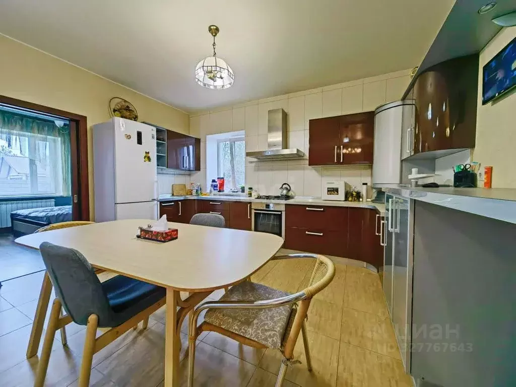 Дом в Башкортостан, Уфимский район, Зубовский сельсовет, с. ... - Фото 2