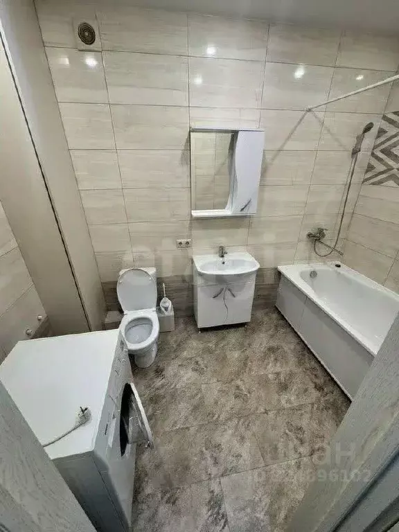 1-к кв. Башкортостан, Уфа ул. Октябрьской Революции, 19Б (45.0 м) - Фото 1