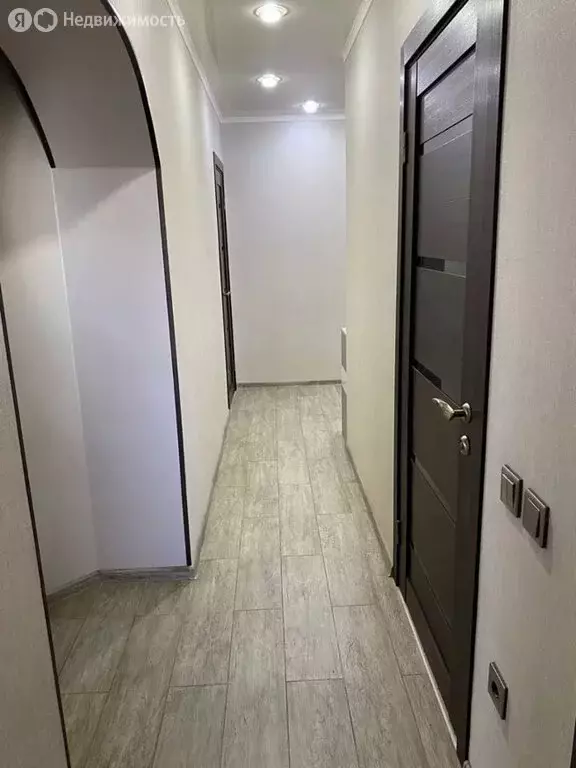 2-комнатная квартира: Таганрог, улица Сергея Шило, 202В (58 м) - Фото 0