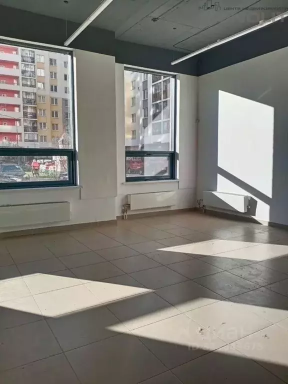 Помещение свободного назначения в Свердловская область, Екатеринбург ... - Фото 2