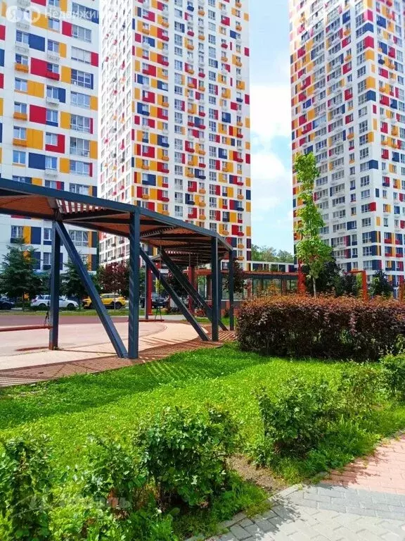 2-комнатная квартира: Красногорск, улица Липовой Рощи, 4к2 (59.8 м) - Фото 1