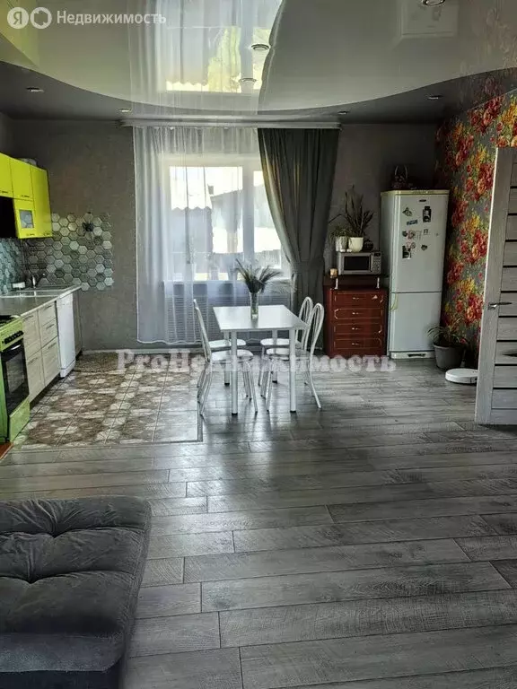 Дом в посёлок городского типа Каа-Хем, улица Баумана (100.9 м) - Фото 1