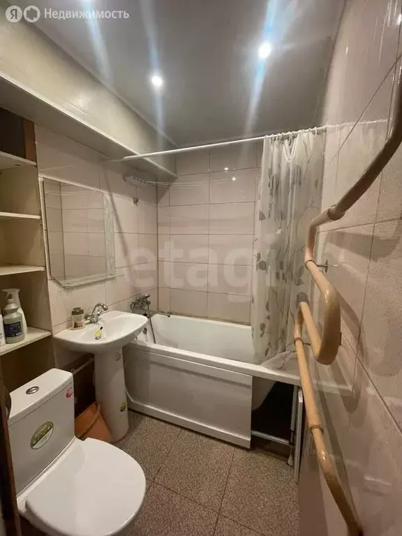 2-комнатная квартира: Калуга, улица Никитина, 65 (42.9 м) - Фото 0