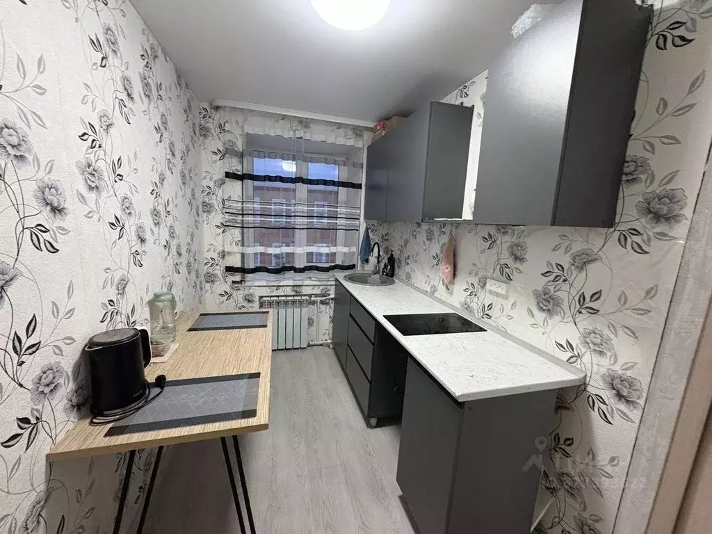 2-к кв. Свердловская область, Нижние Серги ул. Титова, 68 (37.3 м) - Фото 1