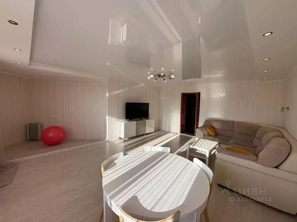 4-к кв. Самарская область, Самара ул. Советской Армии, 17 (110.0 м) - Фото 2