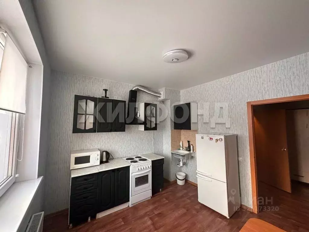 2-к кв. Ханты-Мансийский АО, Когалым ул. Кирова, 13 А (53.0 м) - Фото 2