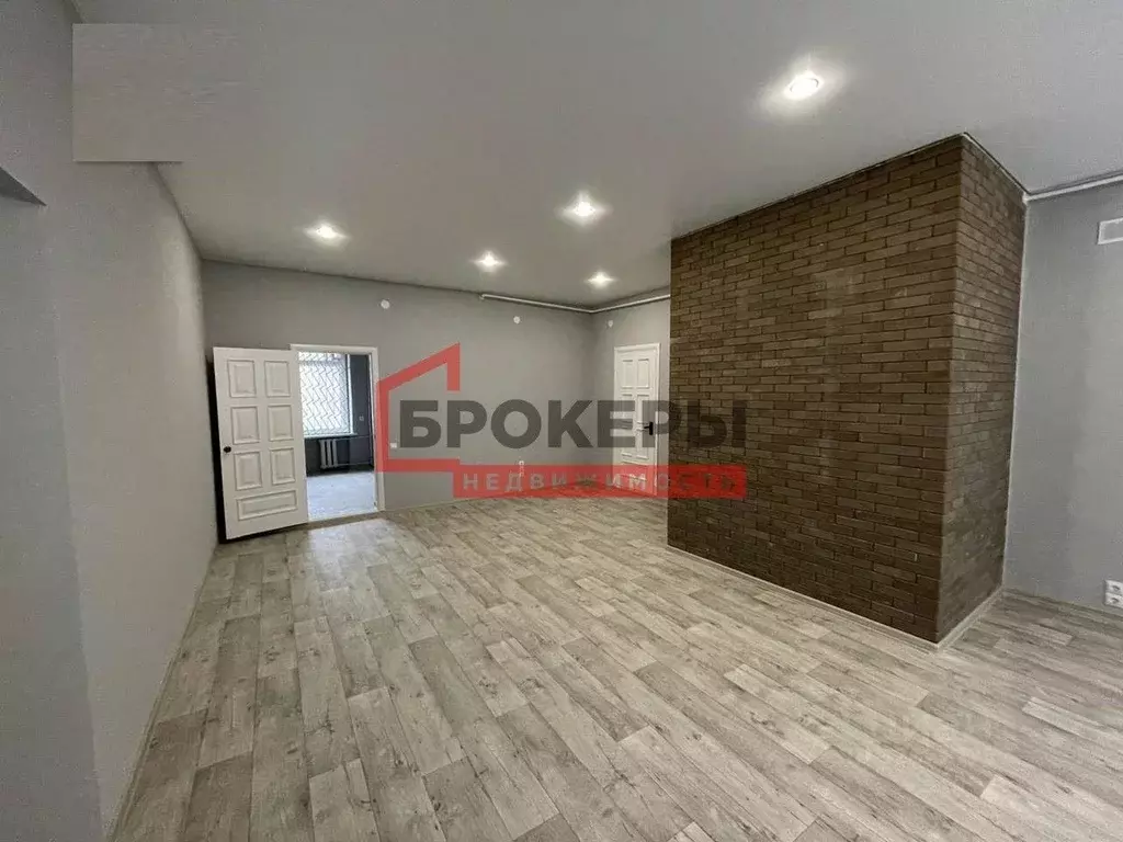 Помещение свободного назначения в Севастополь ул. Ленина, 47 (62 м) - Фото 2