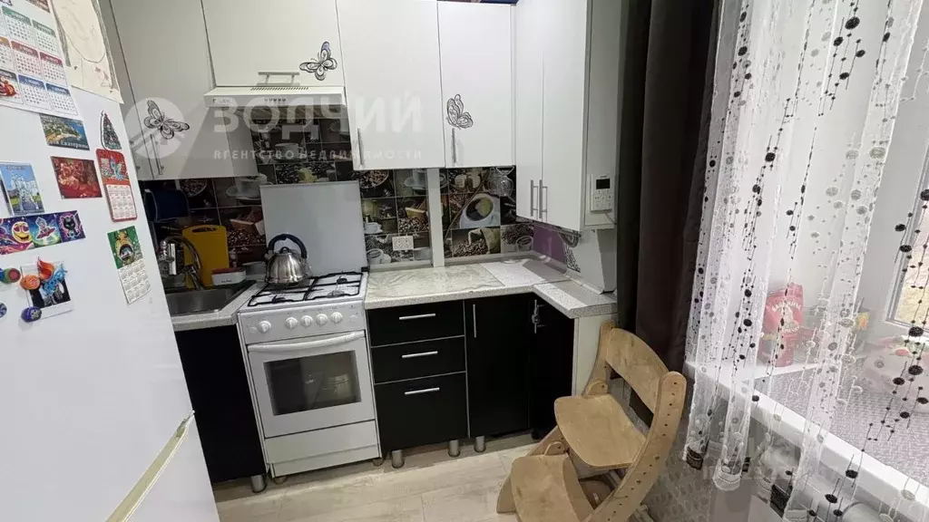 1-к кв. Чувашия, Цивильск Цивильский район, ш. Казанское, 5 (32.0 м) - Фото 2