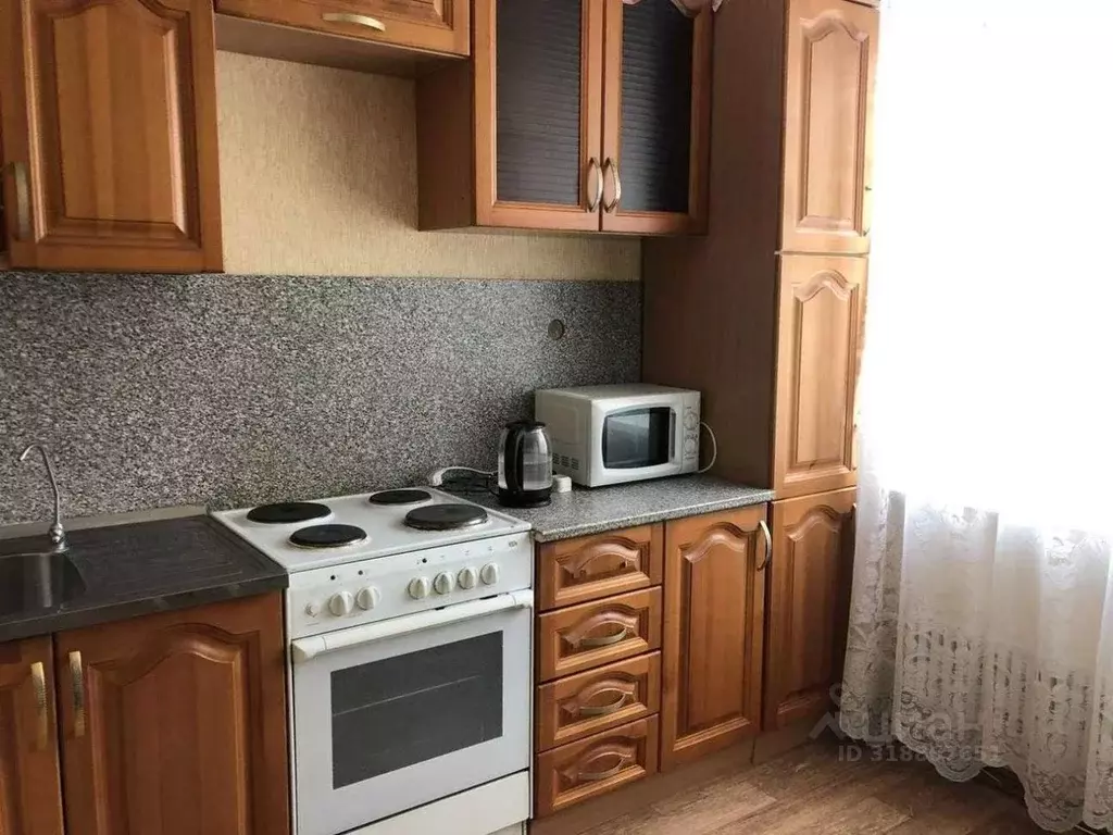 2-к кв. Белгородская область, Старый Оскол Восточный мкр, 2 (54.0 м) - Фото 0