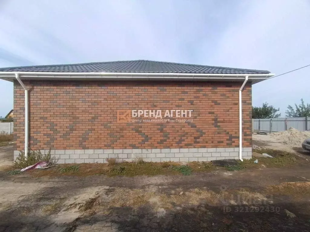 Дом в Белгородская область, Белгородский район, с. Стрелецкое ул. ... - Фото 1