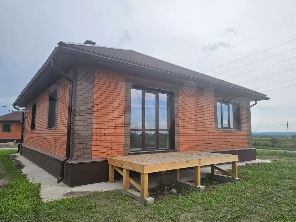 Дом 60 м на участке 12 сот. - Фото 1