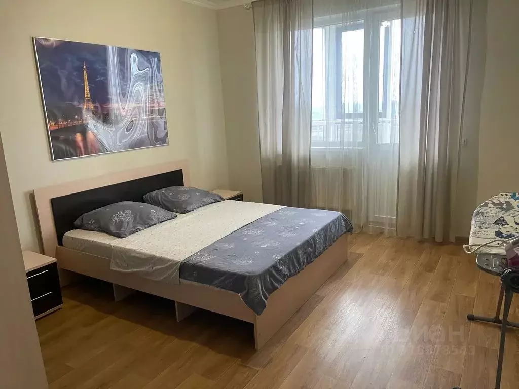 2-к кв. Ханты-Мансийский АО, Сургут ул. Крылова, 53/3 (75.0 м) - Фото 0