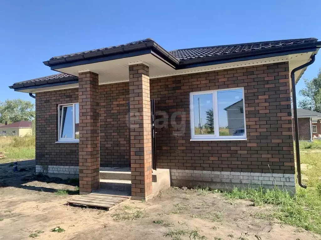 Дом в Воронежская область, с. Новая Усмань ул. Вербная, 5 (100 м) - Фото 2