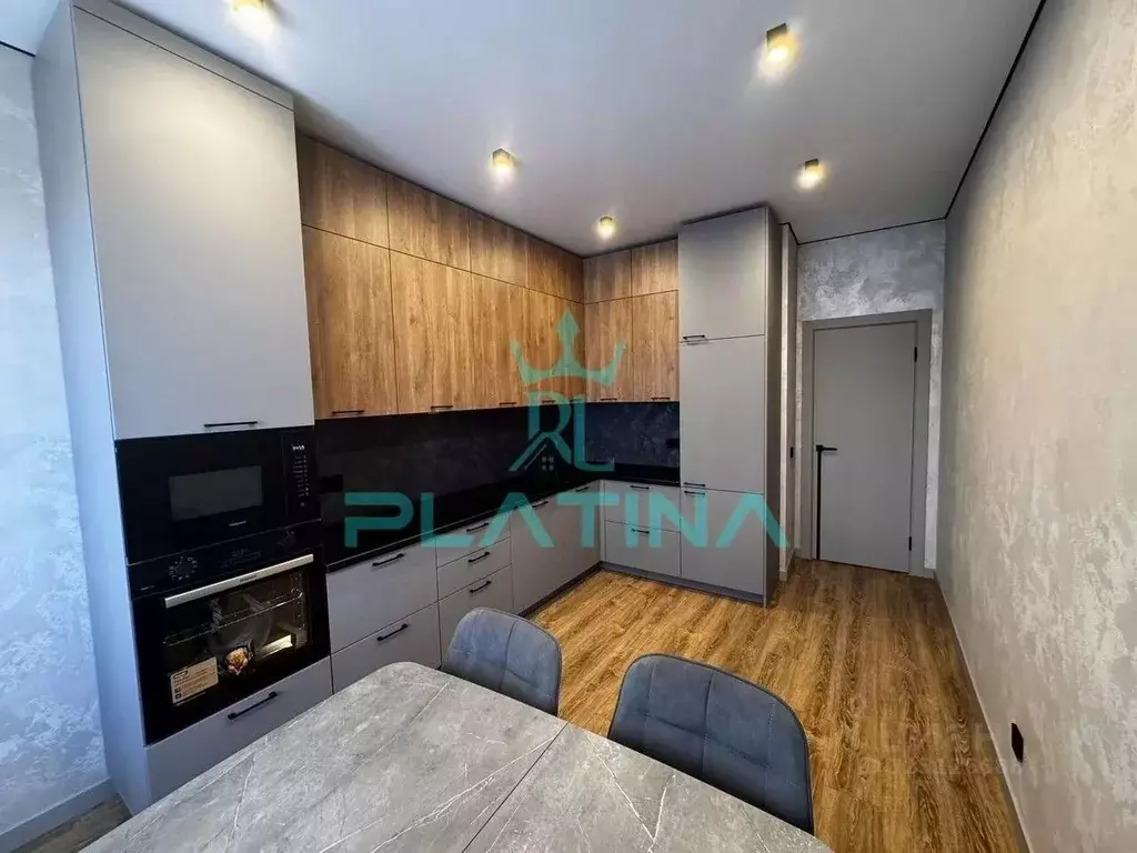 2-к кв. Татарстан, Казань Танковая ул., 2 (60.0 м) - Фото 1