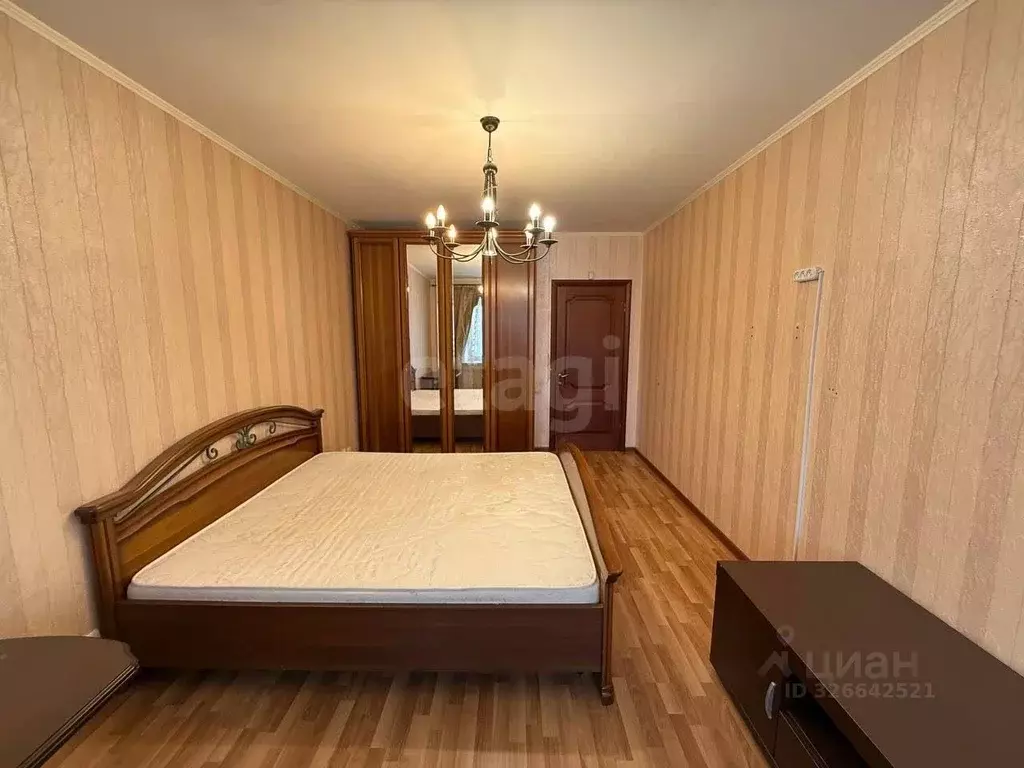 3-к кв. Ярославская область, Ярославль просп. Фрунзе, 39к2 (92.9 м) - Фото 1