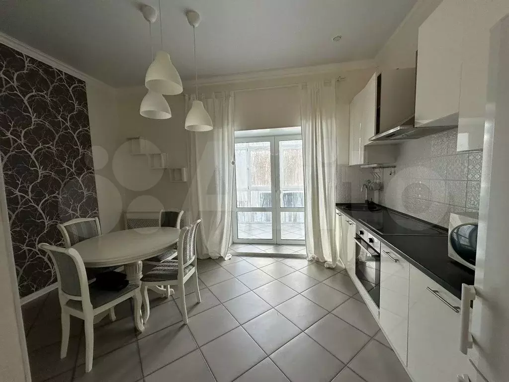2-к. квартира, 65 м, 4/6 эт. - Фото 1