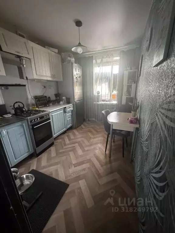 3-к кв. Тверская область, Кимры ул. Кириллова, 10 (61.0 м) - Фото 0