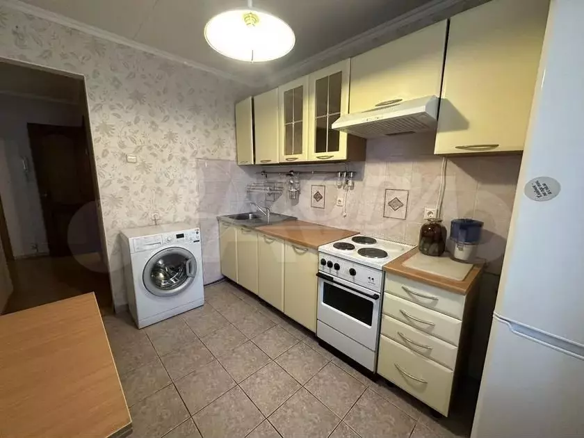 2-к. квартира, 55 м, 4/10 эт. - Фото 0