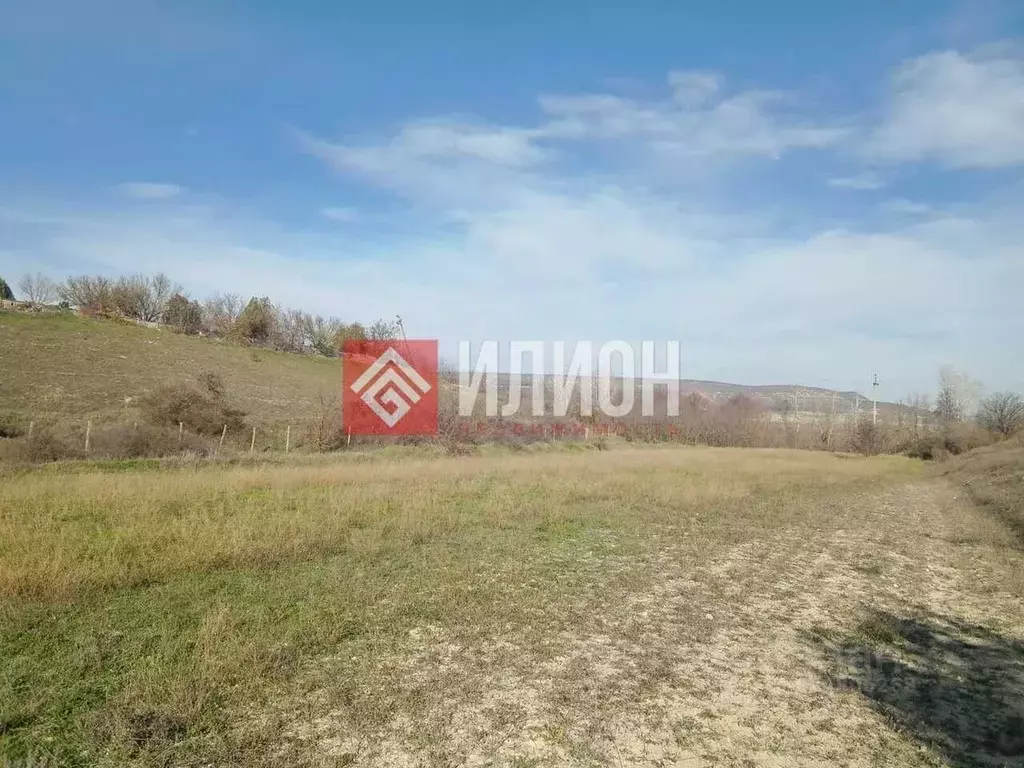 Участок в Крым, Бахчисарайский район, Красномакское с/пос, с. Холмовка ... - Фото 2