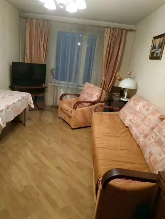 2-к. квартира, 50 м, 1/9 эт. - Фото 0