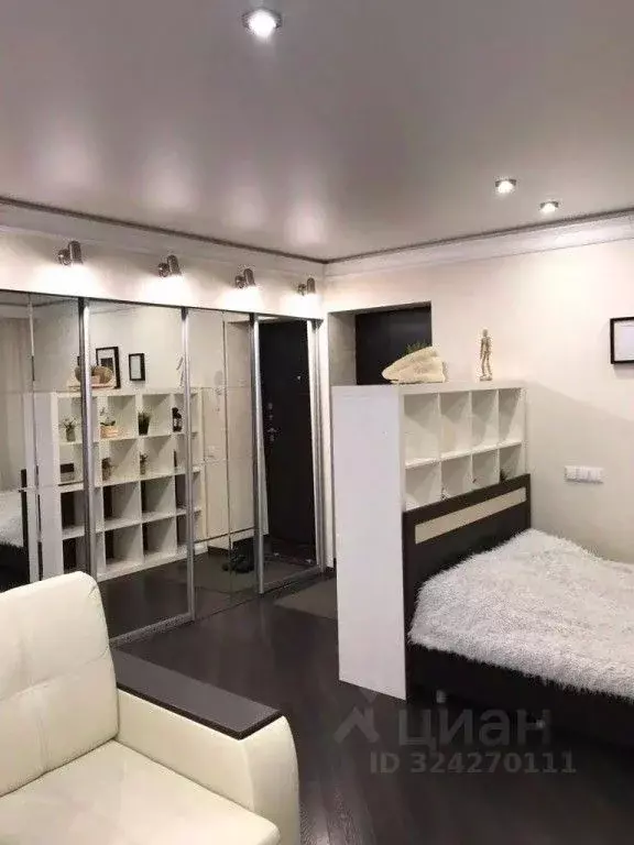 1-к кв. Волгоградская область, Волгоград ул. 13-й Гвардейской Дивизии, ... - Фото 1