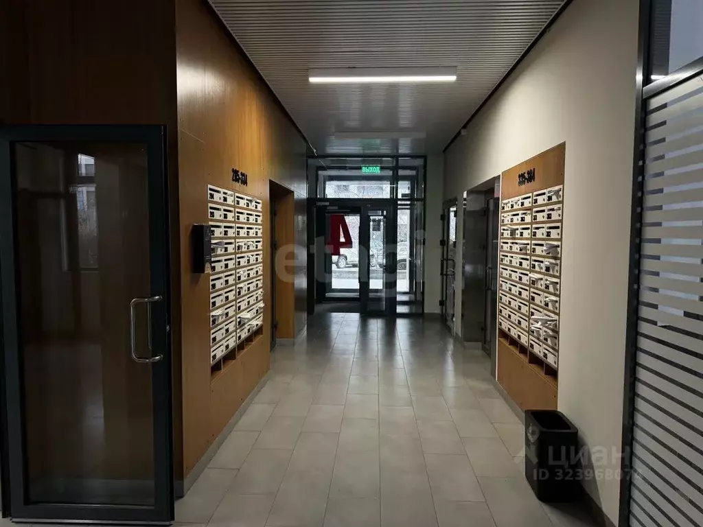 1-к кв. Тюменская область, Тюмень проезд Тихий, 4 (37.6 м) - Фото 1