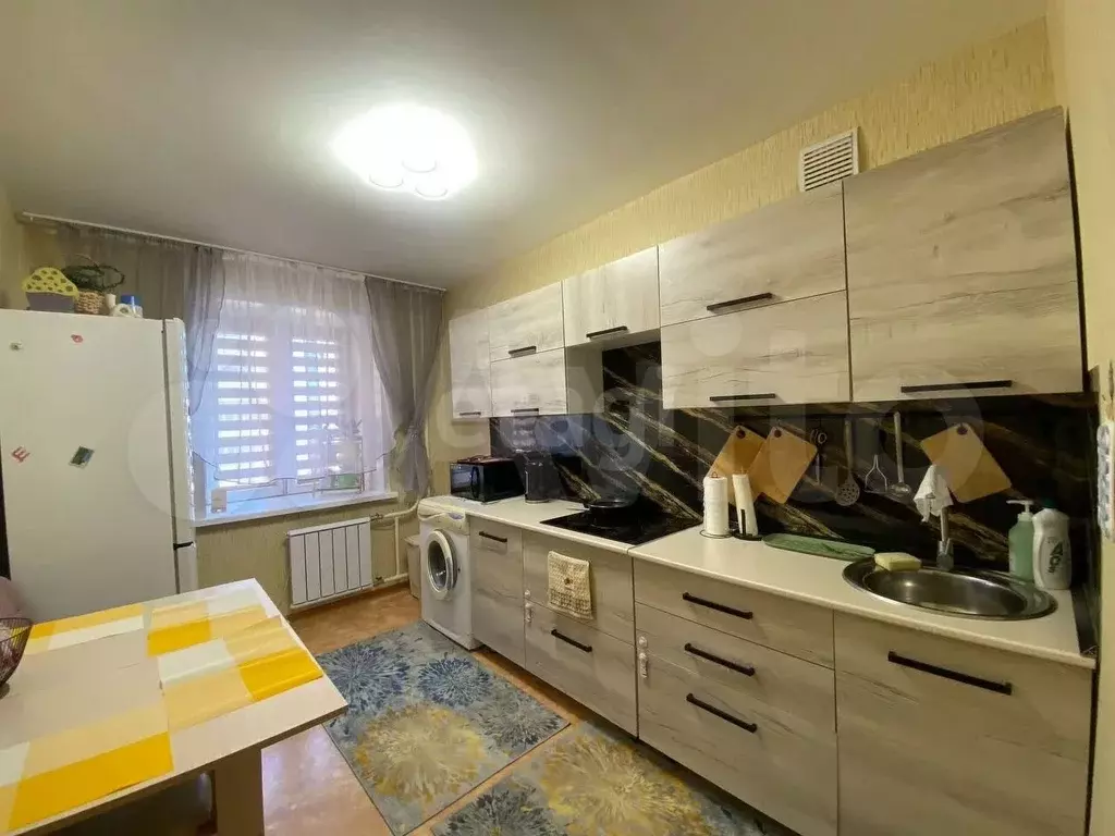 2-к. квартира, 60 м, 8/9 эт. - Фото 0