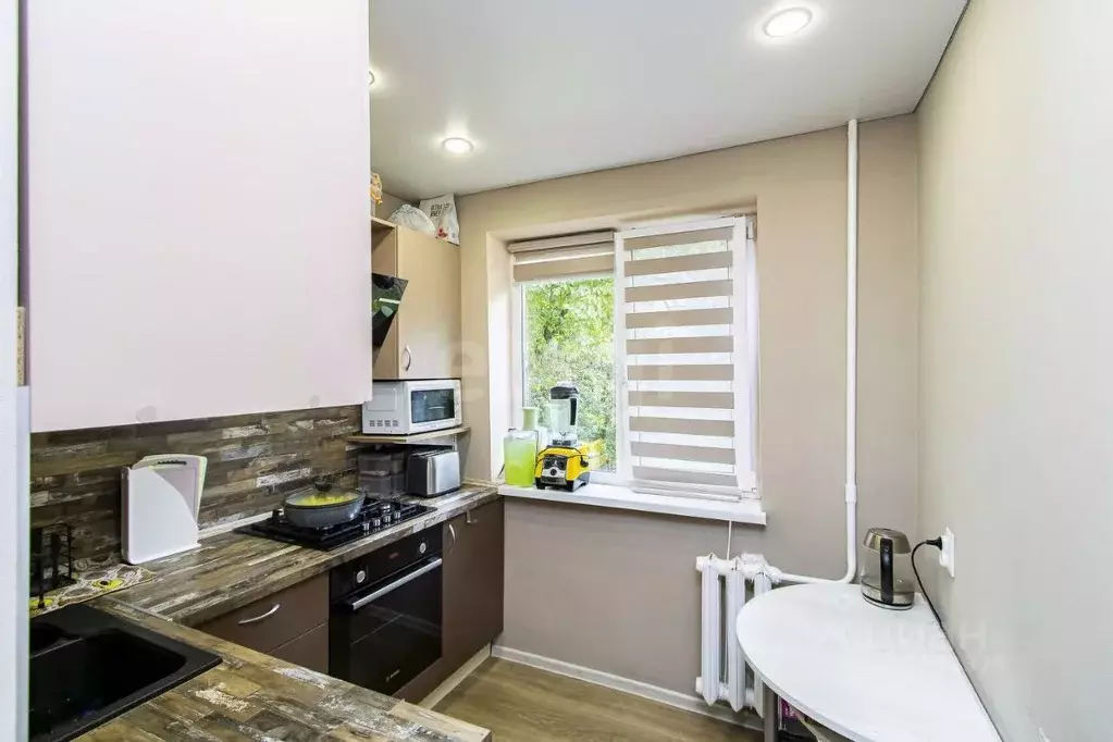 3-к кв. Тюменская область, Тюмень проезд Геологоразведчиков, 40 (56.9 ... - Фото 2