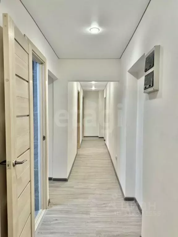 3-к кв. Приморский край, Владивосток Октябрьская ул., 18 (58.2 м) - Фото 0