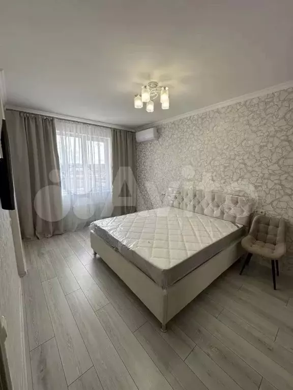 1-к. квартира, 40 м, 4/10 эт. - Фото 0