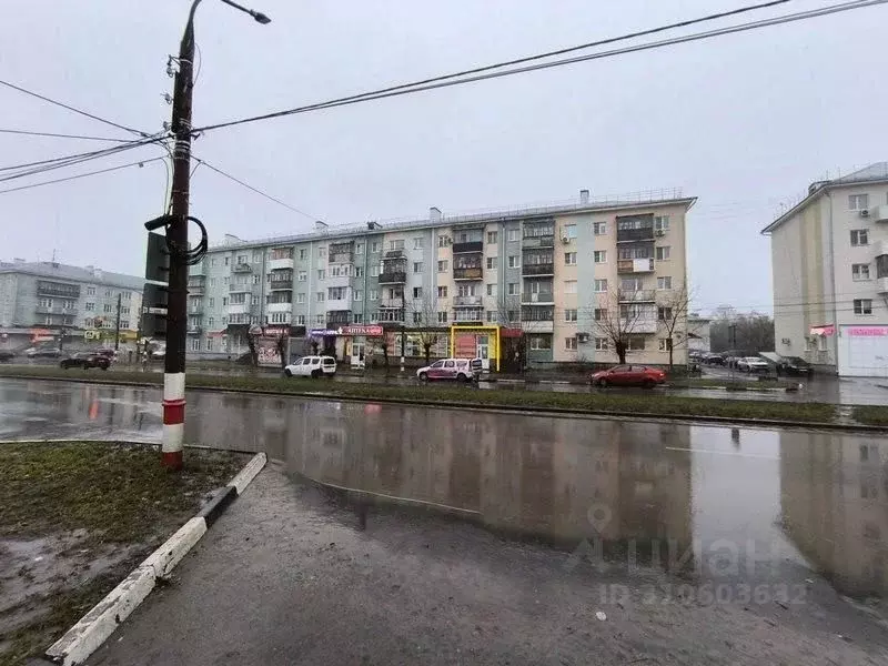 Торговая площадь в Нижегородская область, Дзержинск просп. Ленина, 32 ... - Фото 1