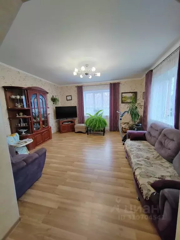 Дом в Омская область, Омский район, Морозовское с/пос, д. Ракитинка ... - Фото 1