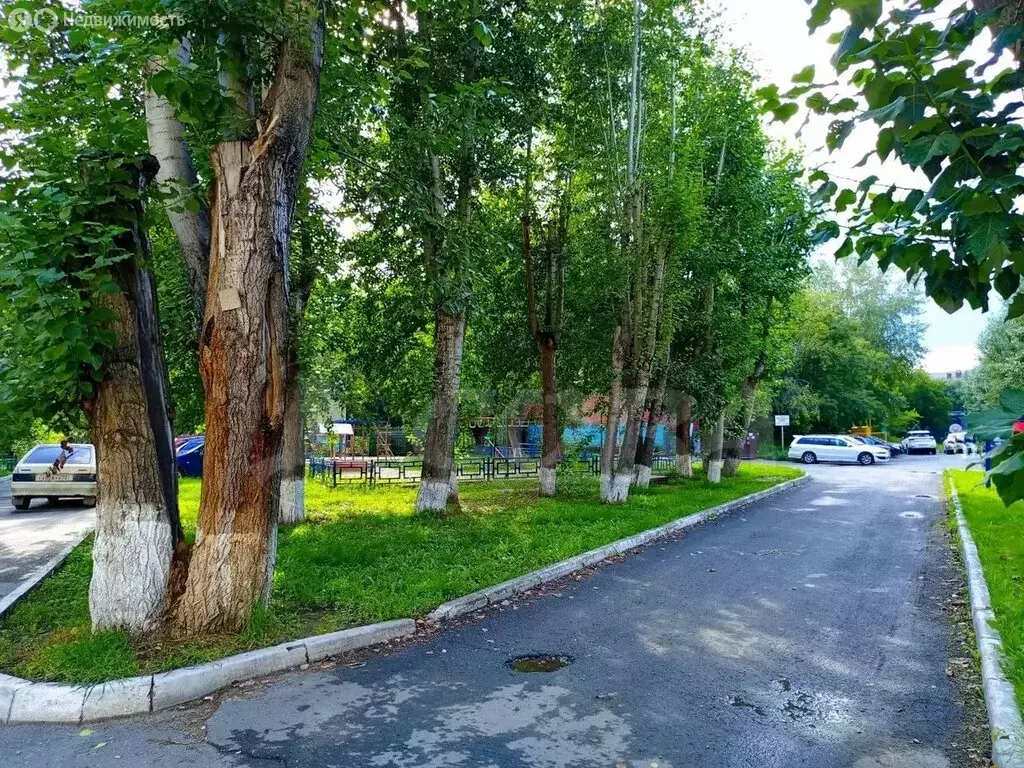2-комнатная квартира: Тюмень, улица Карла Маркса, 125 (43 м) - Фото 1