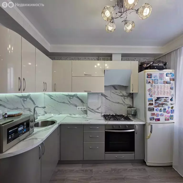 3-комнатная квартира: Амурск, Октябрьский проспект, 10 (63.9 м) - Фото 2