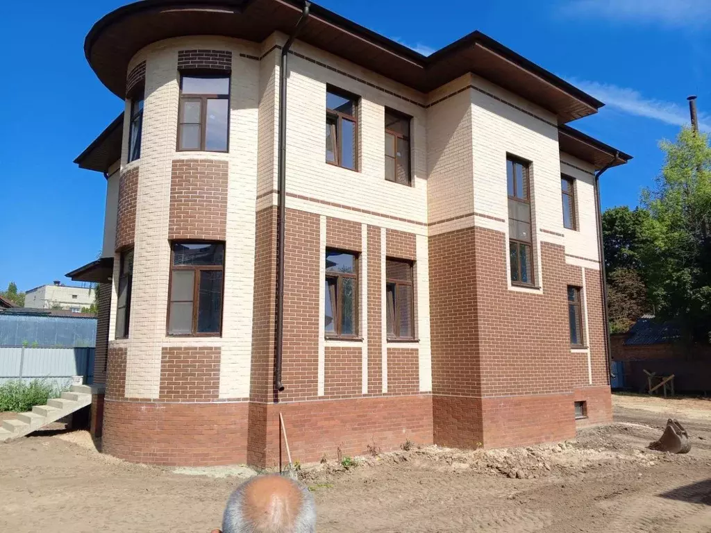 Дом в Курская область, Курск ул. Чернышевского, 5 (190 м) - Фото 1