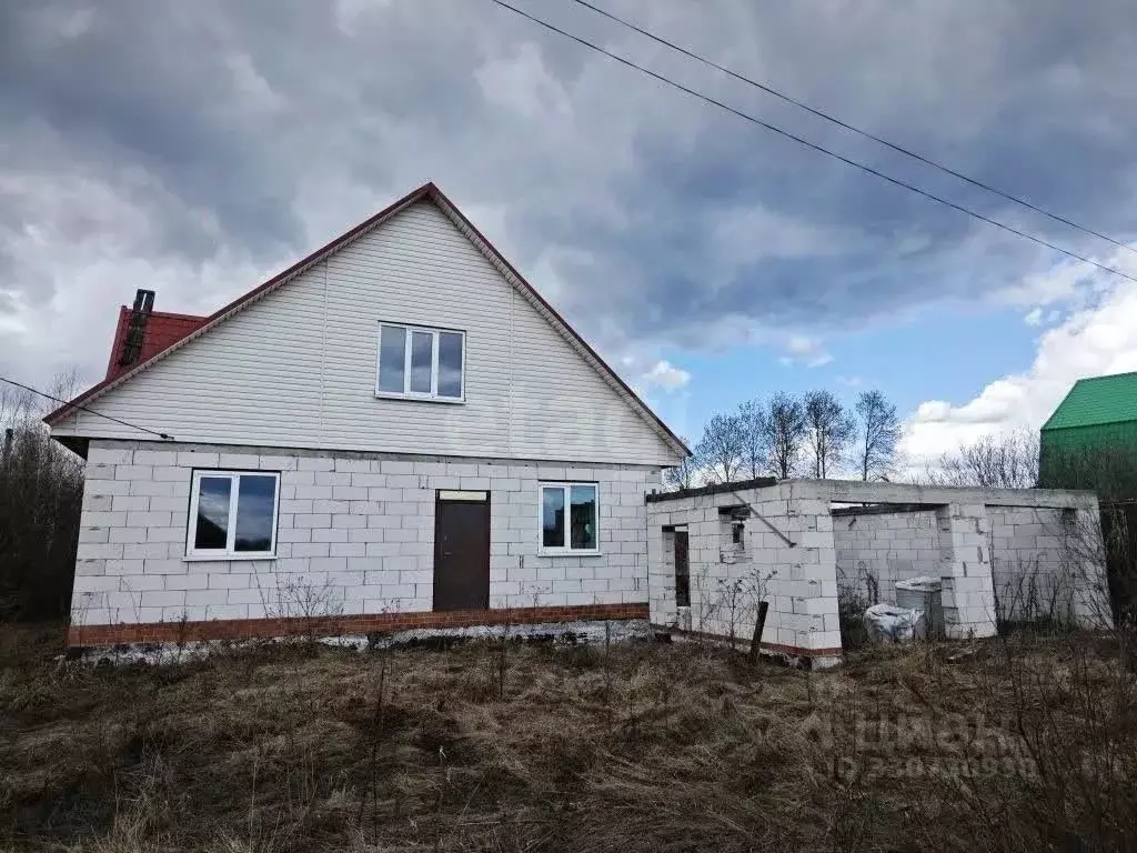 Дом в Тюменская область, с. Ярково ул. Первоапрельская (110 м) - Фото 1