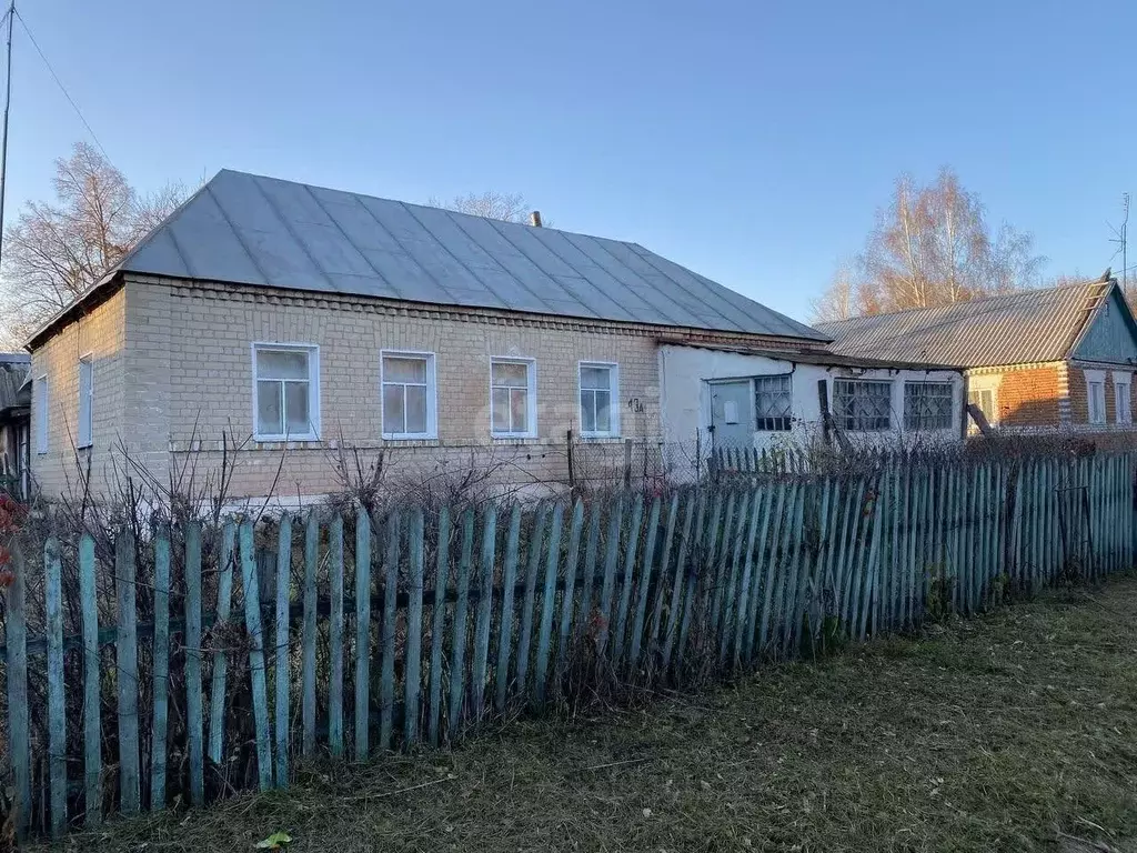 Дом в Липецкая область, Лебедянский район, Куйманский сельсовет, с. ... - Фото 0